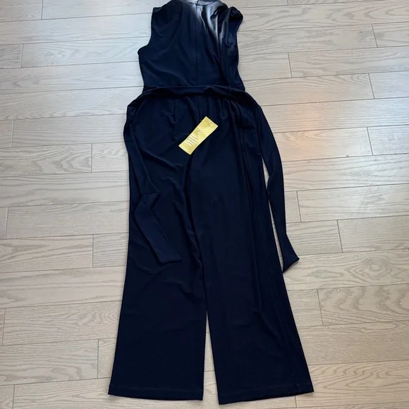 Size 2 Navy Blue LAURA Petites Sleeveless Jumpsuit - Picture 7 of 11